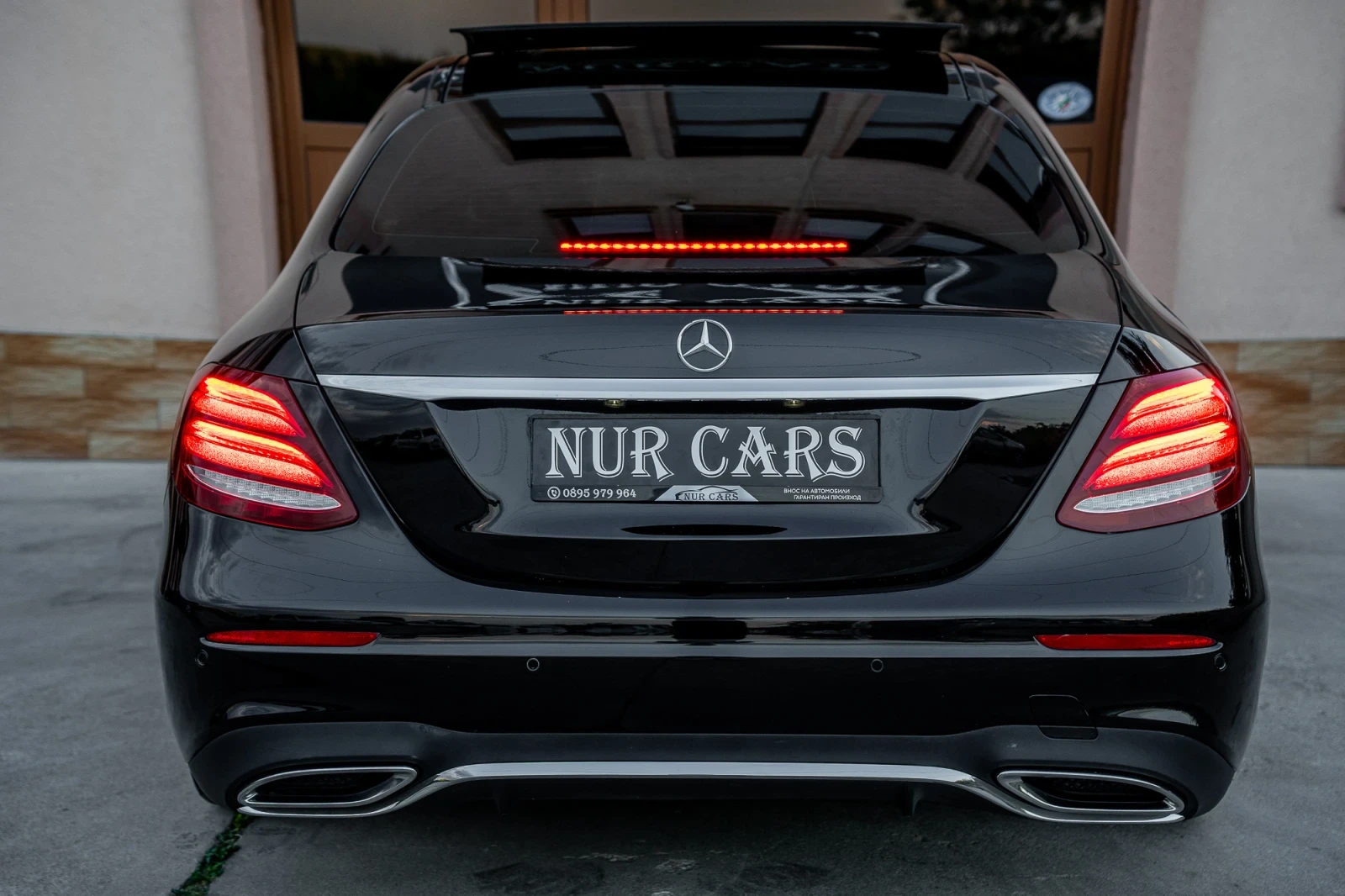 Mercedes-Benz E 220 AMG/9G-TRONIC/DISTRONIC/PANORAMA/360CAMERA/DIGITAL - изображение 4