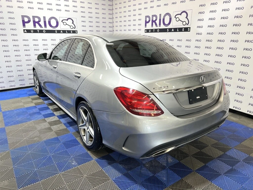 Mercedes-Benz C 300 * 4MATIC Sedan * CARFAX * ЦЕНА ДО БГ - изображение 3