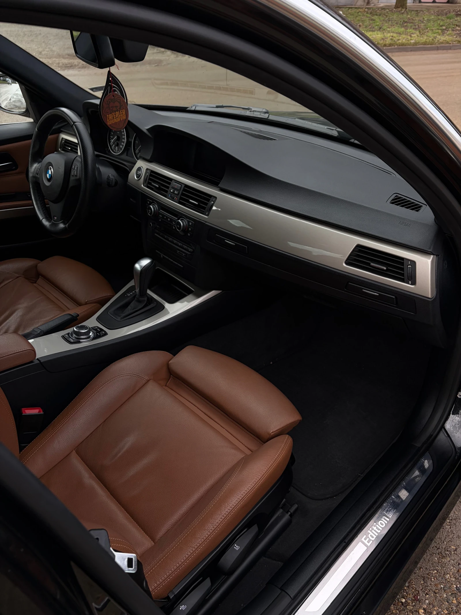 BMW 335  - изображение 7