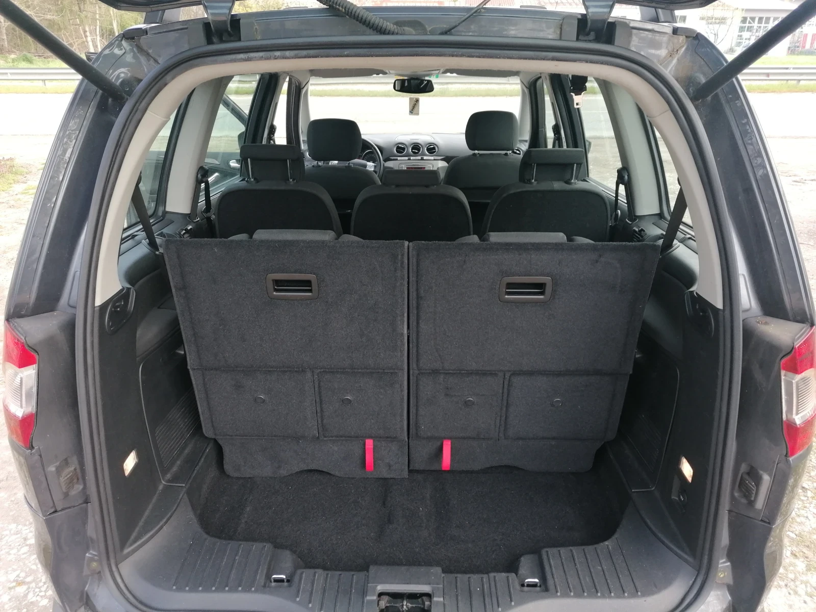 Ford Galaxy 2.0 Швейцария , снимка 15 - Автомобили и джипове - 53475017
