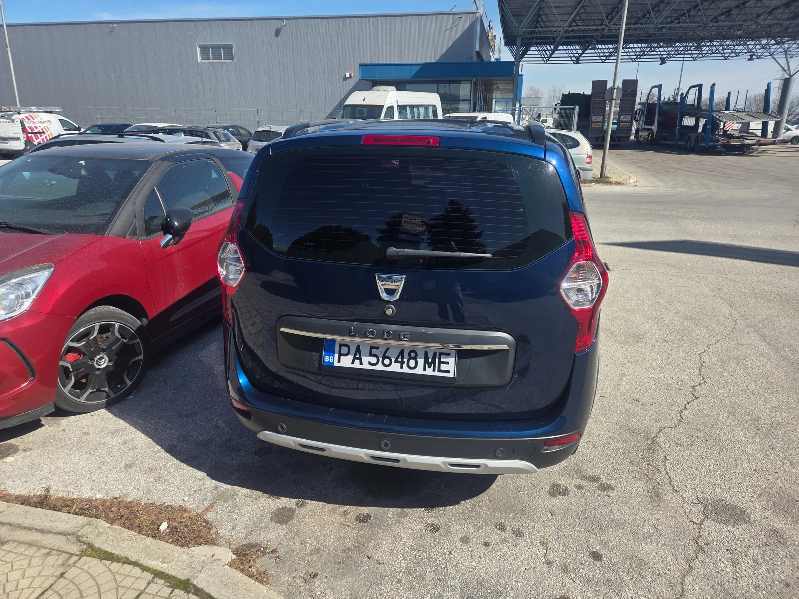 Dacia Lodgy 1.5dci, снимка 4 - Автомобили и джипове - 53796871