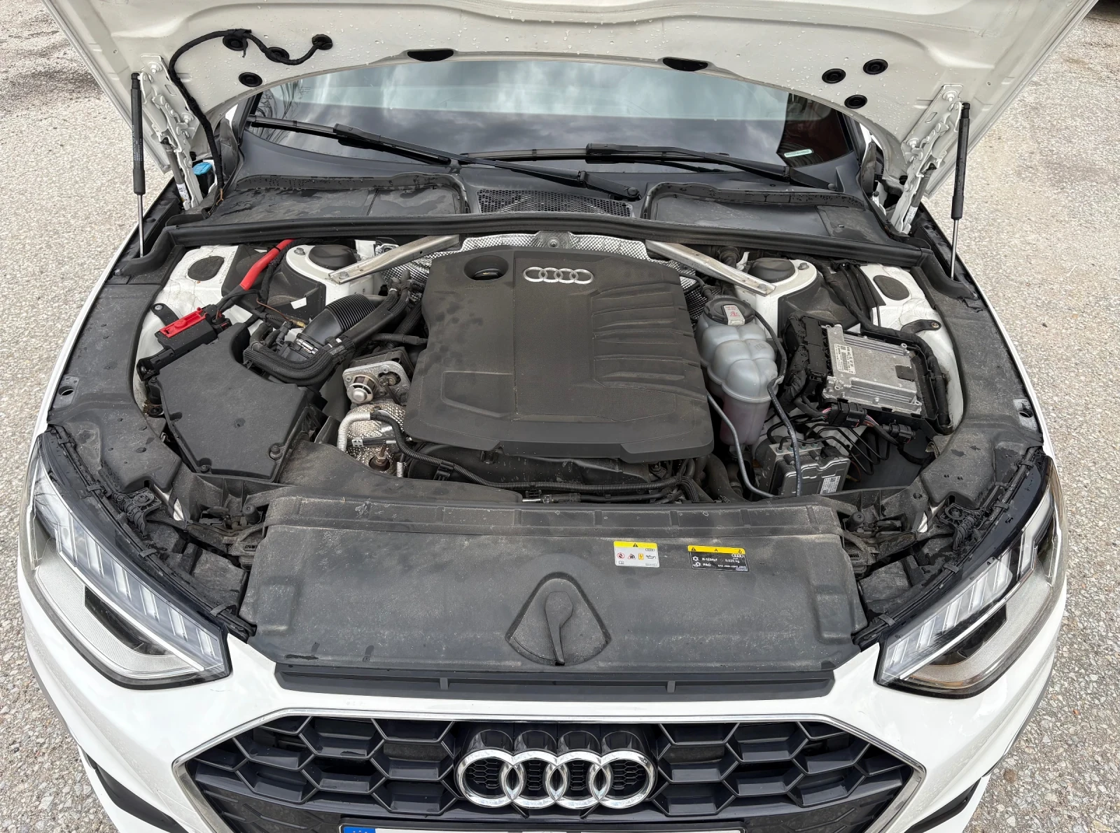 Audi A4 Avant 35TDI Mild-hybrid, снимка 17 - Автомобили и джипове - 54131929