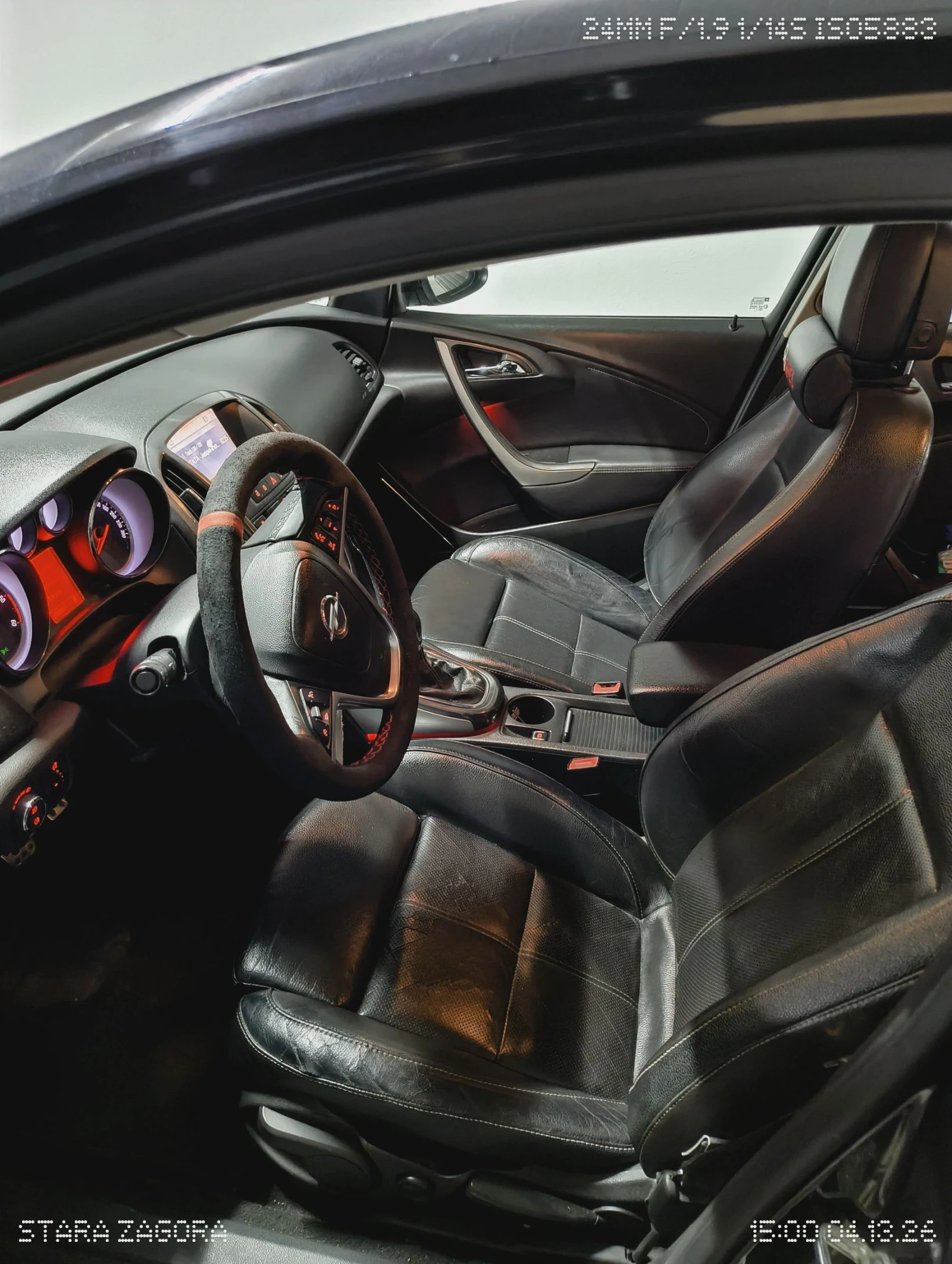 Opel Astra 1.7 cdti , снимка 8 - Автомобили и джипове - 54315042