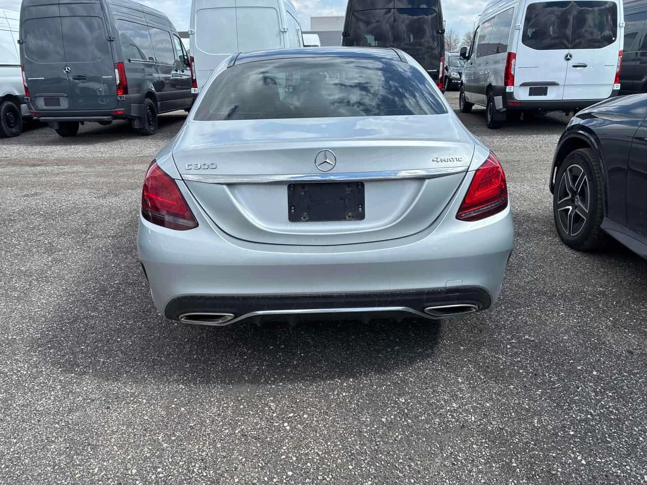 Mercedes-Benz C 300 | ПАНОРАМА | ПОДГРЕВ | CARFAX | , снимка 4 - Автомобили и джипове - 54479710