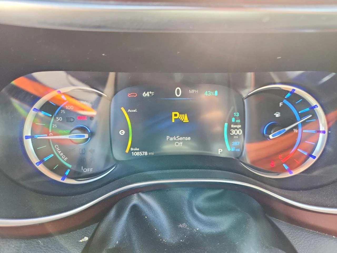 Chrysler Pacifica LIMITED| PLUG IN| ГРАДУШКА| ЛИЗИНГ, снимка 9 - Автомобили и джипове - 54677846