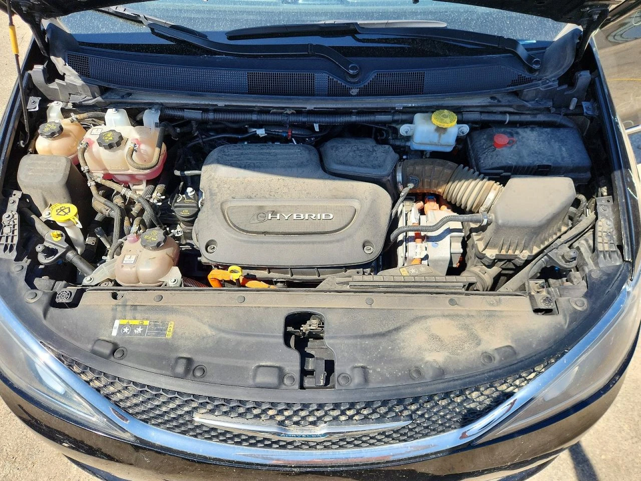 Chrysler Pacifica LIMITED| PLUG IN| ГРАДУШКА| ЛИЗИНГ, снимка 12 - Автомобили и джипове - 54677846