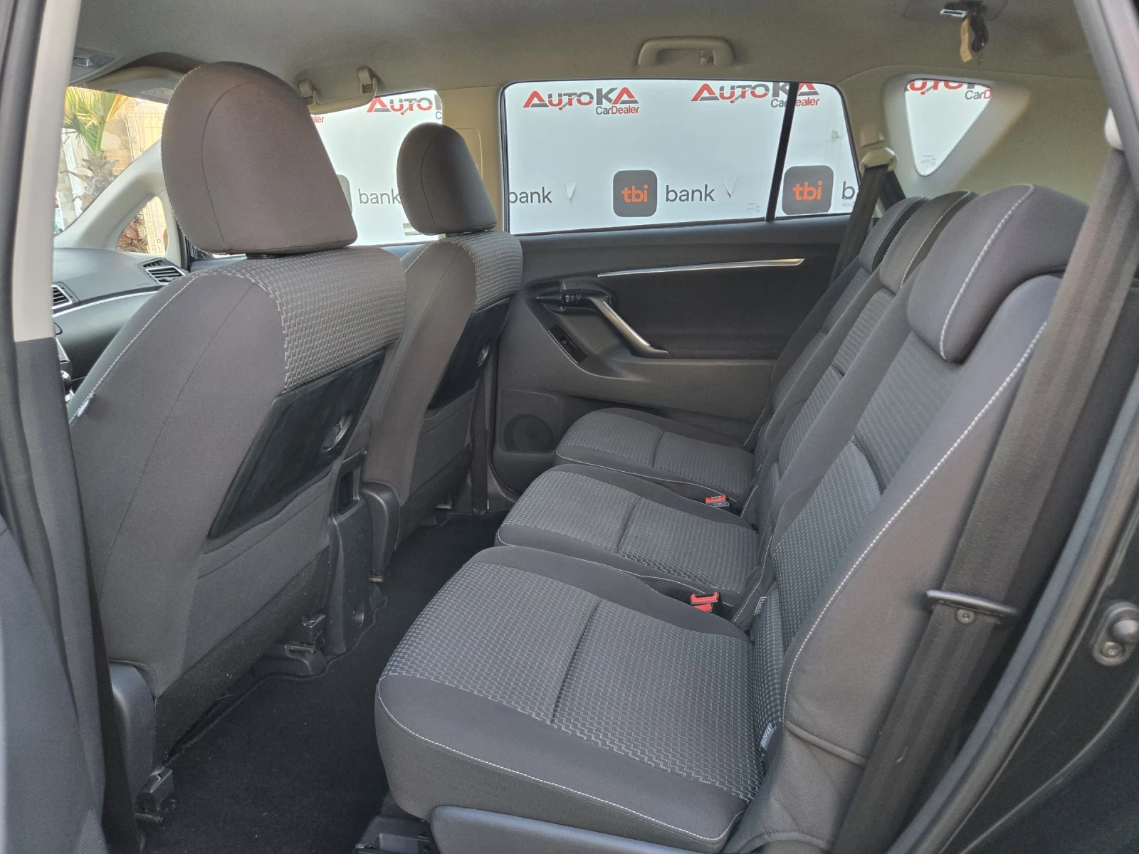 Toyota Verso 1.6D-4d-112кс= 6СКОРОСТИ= 173.000км= CAM= EURO 6B, снимка 9 - Автомобили и джипове - 54933602