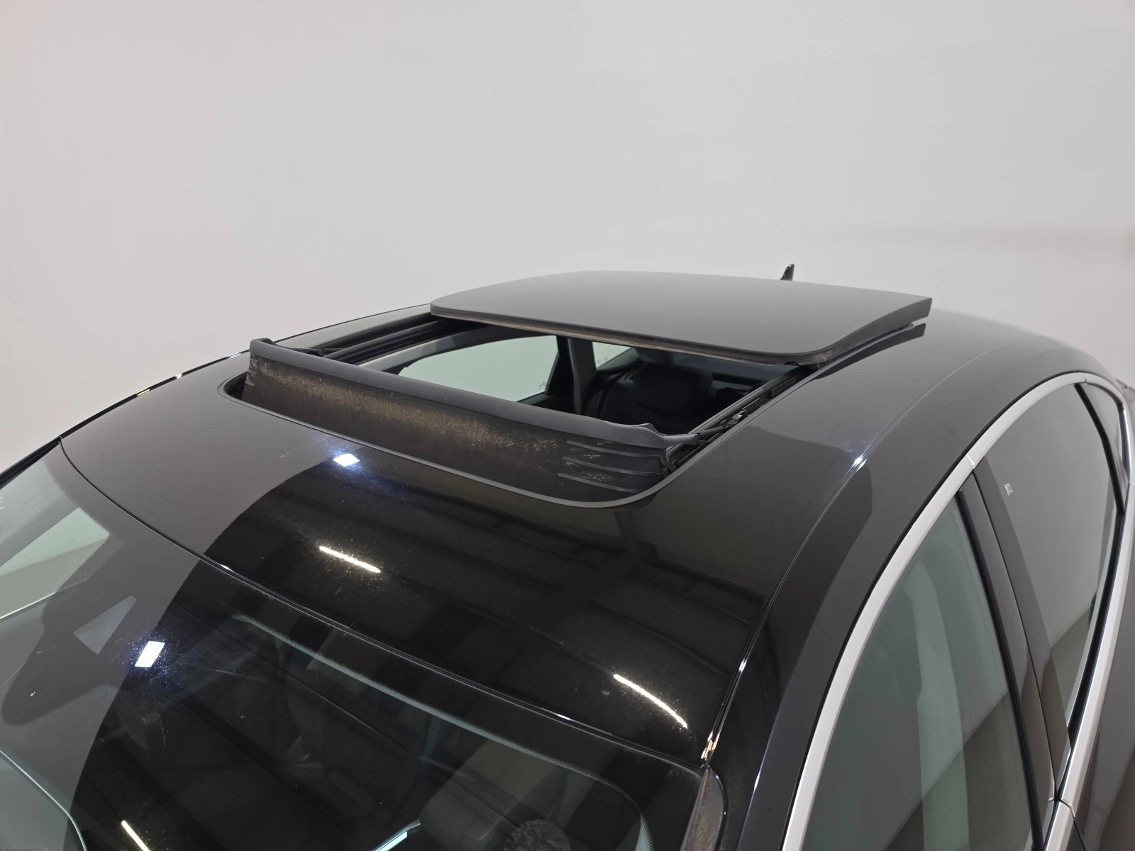 Audi E-Tron 55 Sportback Virtual Pano LED-Matrix Bang&Olufsen, снимка 7 - Автомобили и джипове - 55349139
