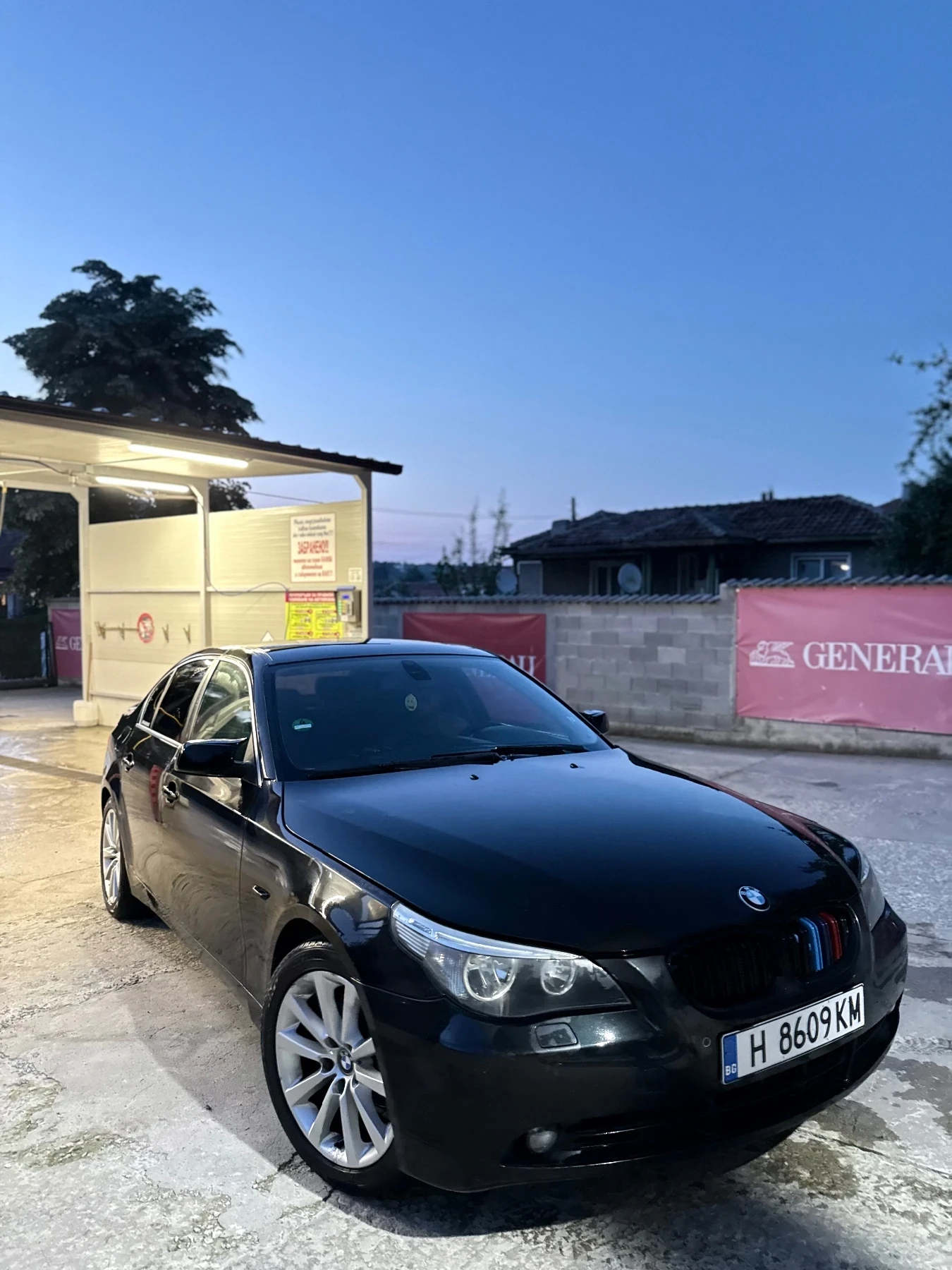 BMW 525