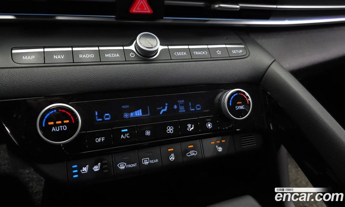 Hyundai Elantra 1.6 Modern, снимка 16 - Автомобили и джипове - 56155789
