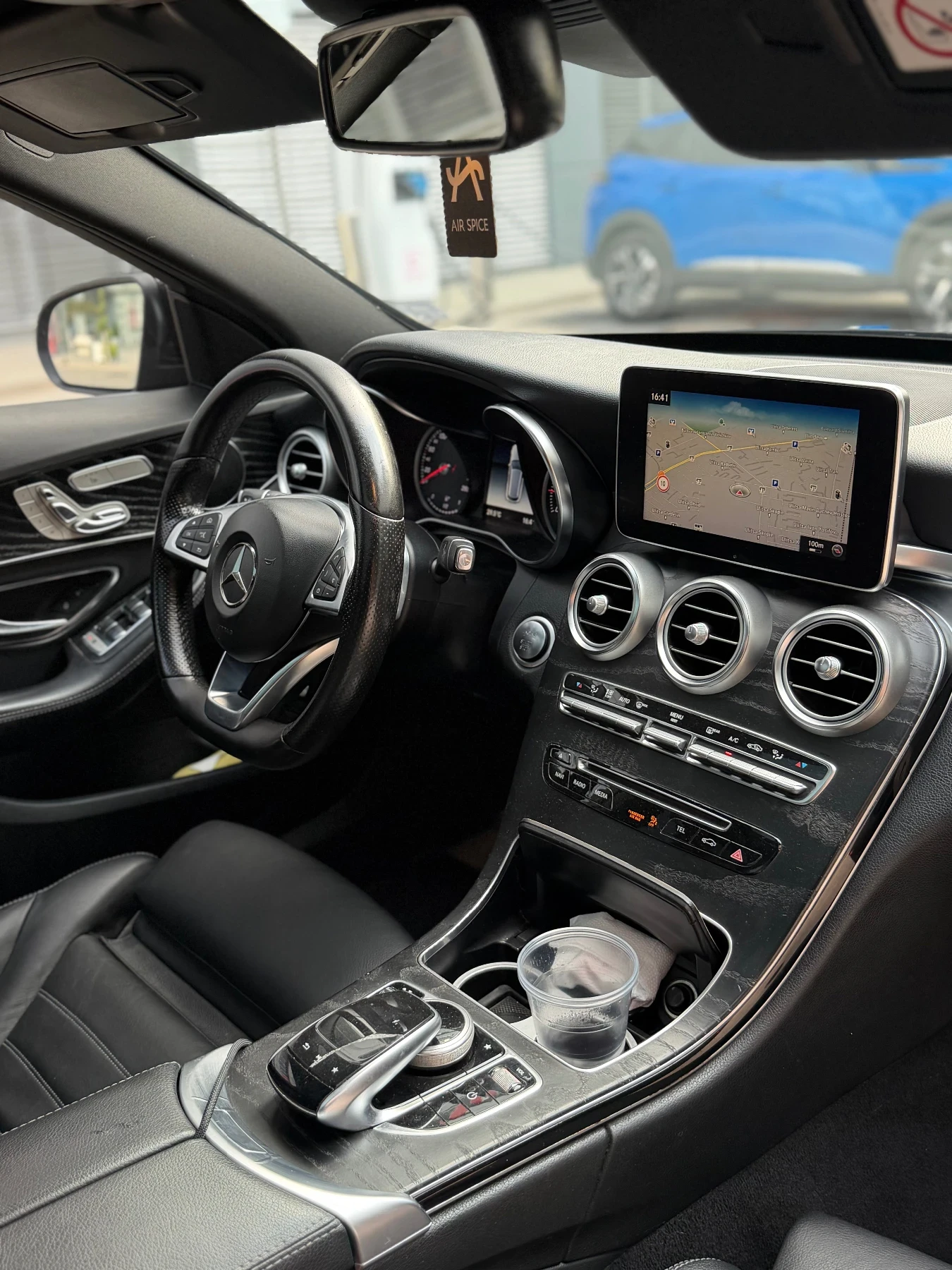 Mercedes-Benz C 220 AMG line/FULL, снимка 8 - Автомобили и джипове - 56176757