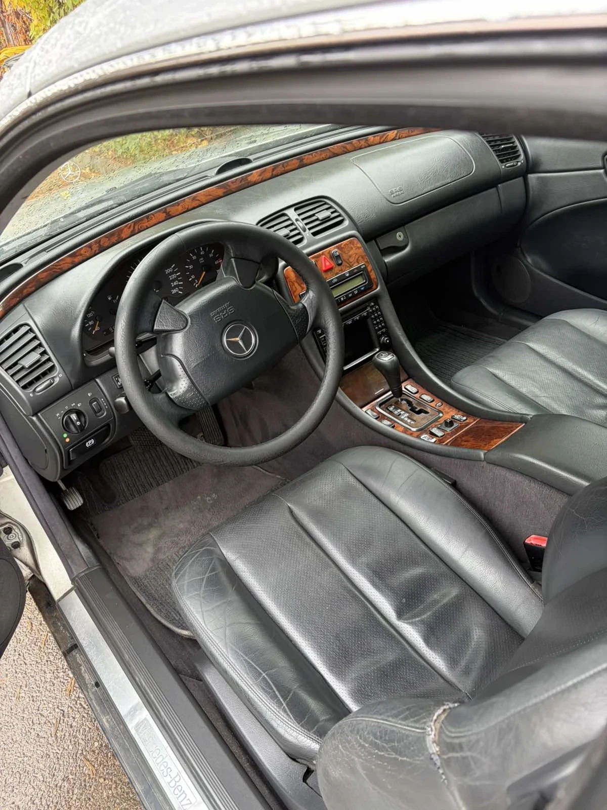 Mercedes-Benz CLK, снимка 3 - Автомобили и джипове - 56722325