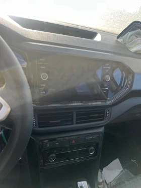 VW T-Cross 1.0TSI DSG, снимка 9