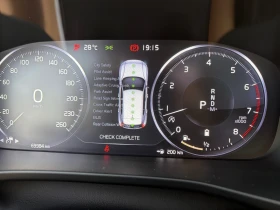 Volvo XC40 B4 AWD Inscription Full, снимка 14