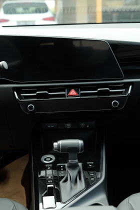 Kia Niro HEV | Mobile.bg � ����� ������ 10