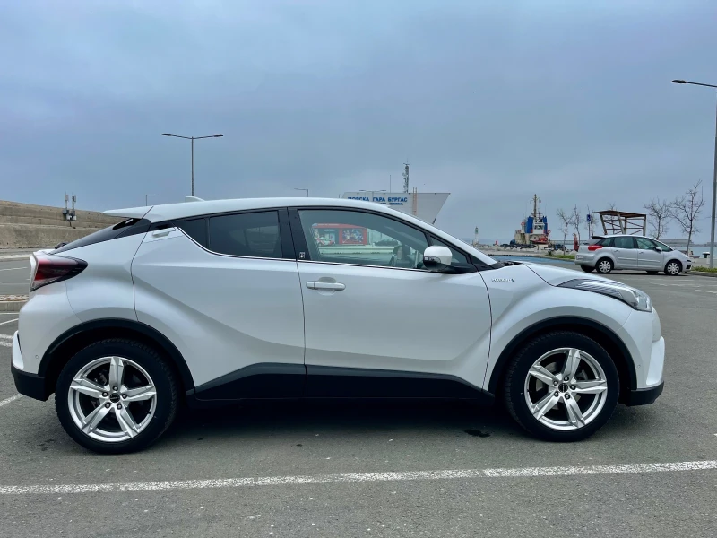 Toyota C-HR, снимка 4 - Автомобили и джипове - 49299029