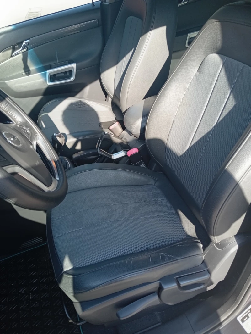 Opel Antara, снимка 9 - Автомобили и джипове - 52821482