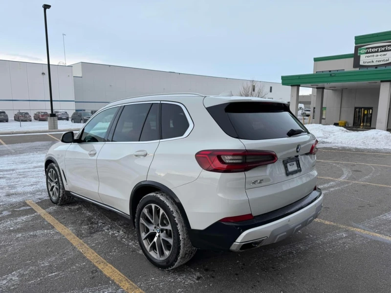 BMW X5 * xDrive40i * CARFAX * БЕЗ ПЪРВОНАЧАЛНА ВНОСКА, снимка 12 - Автомобили и джипове - 52968465