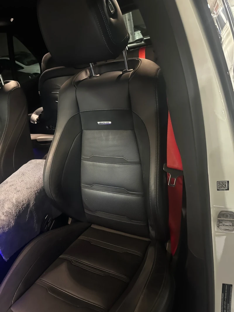 Mercedes-Benz GLE 53 4MATIC AMG, снимка 10 - Автомобили и джипове - 53021606