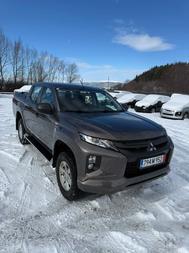 Mitsubishi L200 2.2 DI-D 150 кс 4x4, снимка 2 - Автомобили и джипове - 53043521