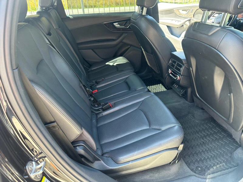Audi Q7 3.0 TFSI V6, Premium Plus, снимка 9 - Автомобили и джипове - 53099720