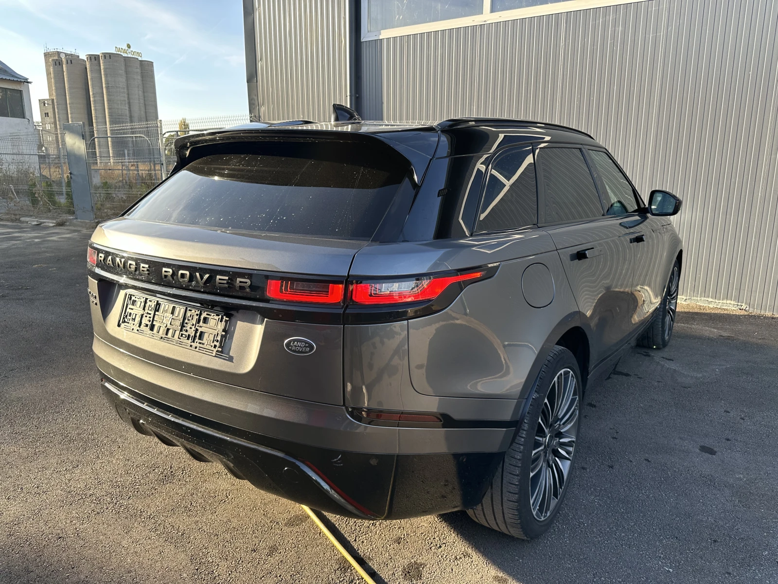 Land Rover Range Rover Velar 240D R - изображение 9