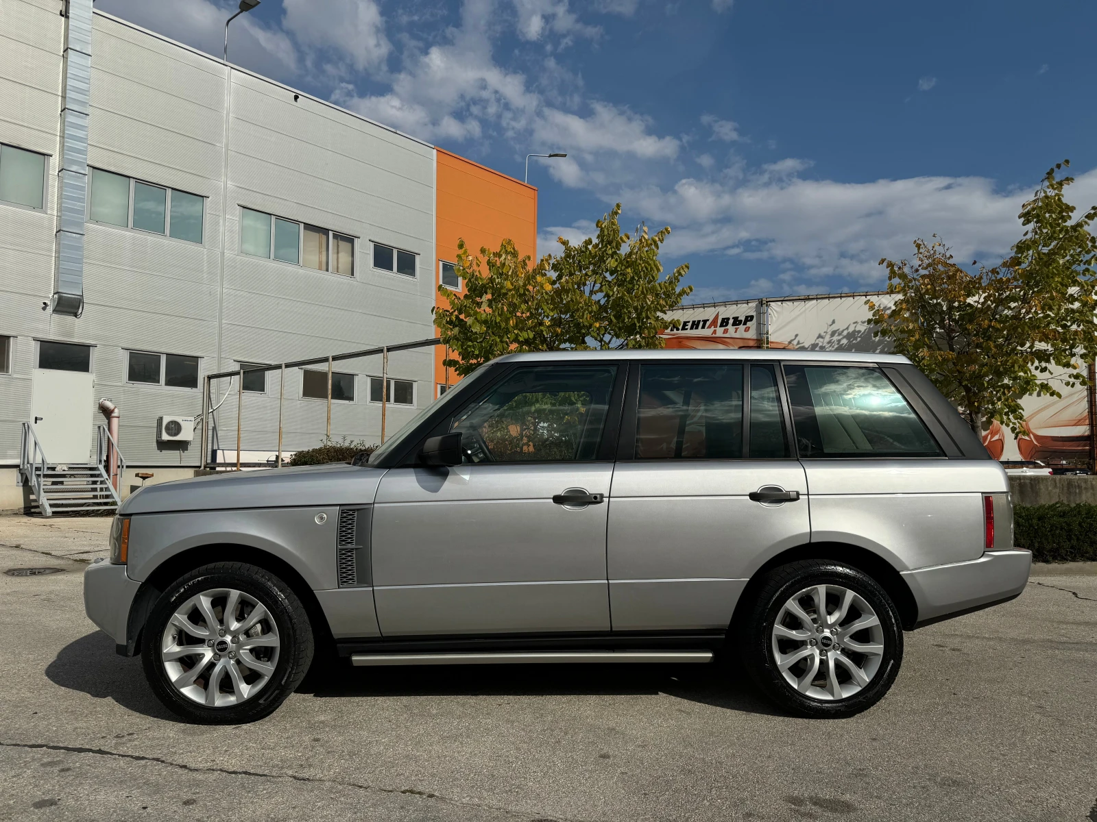 Land Rover Range rover Vouge-3.6 TDV8* FACE* Всички Екстри! - изображение 2