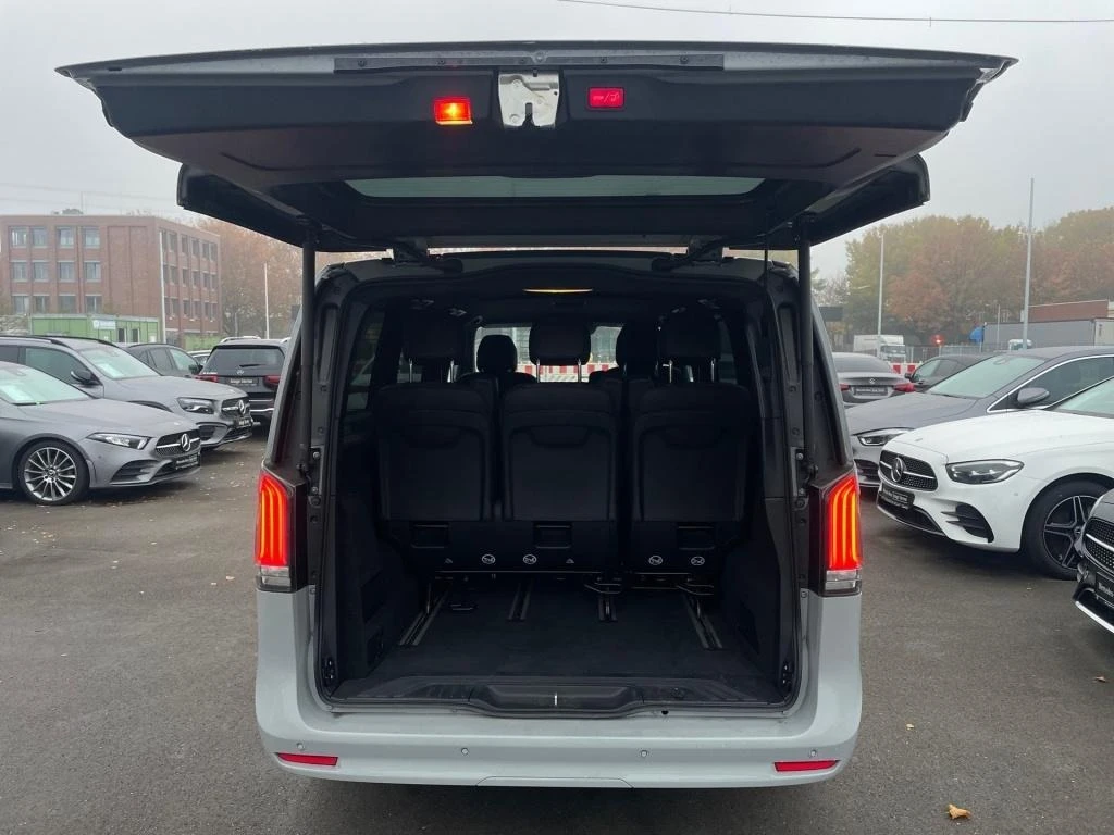 Mercedes-Benz EQV 300 LONG CAMERA DISTRONIC LED | Mobile.bg   13