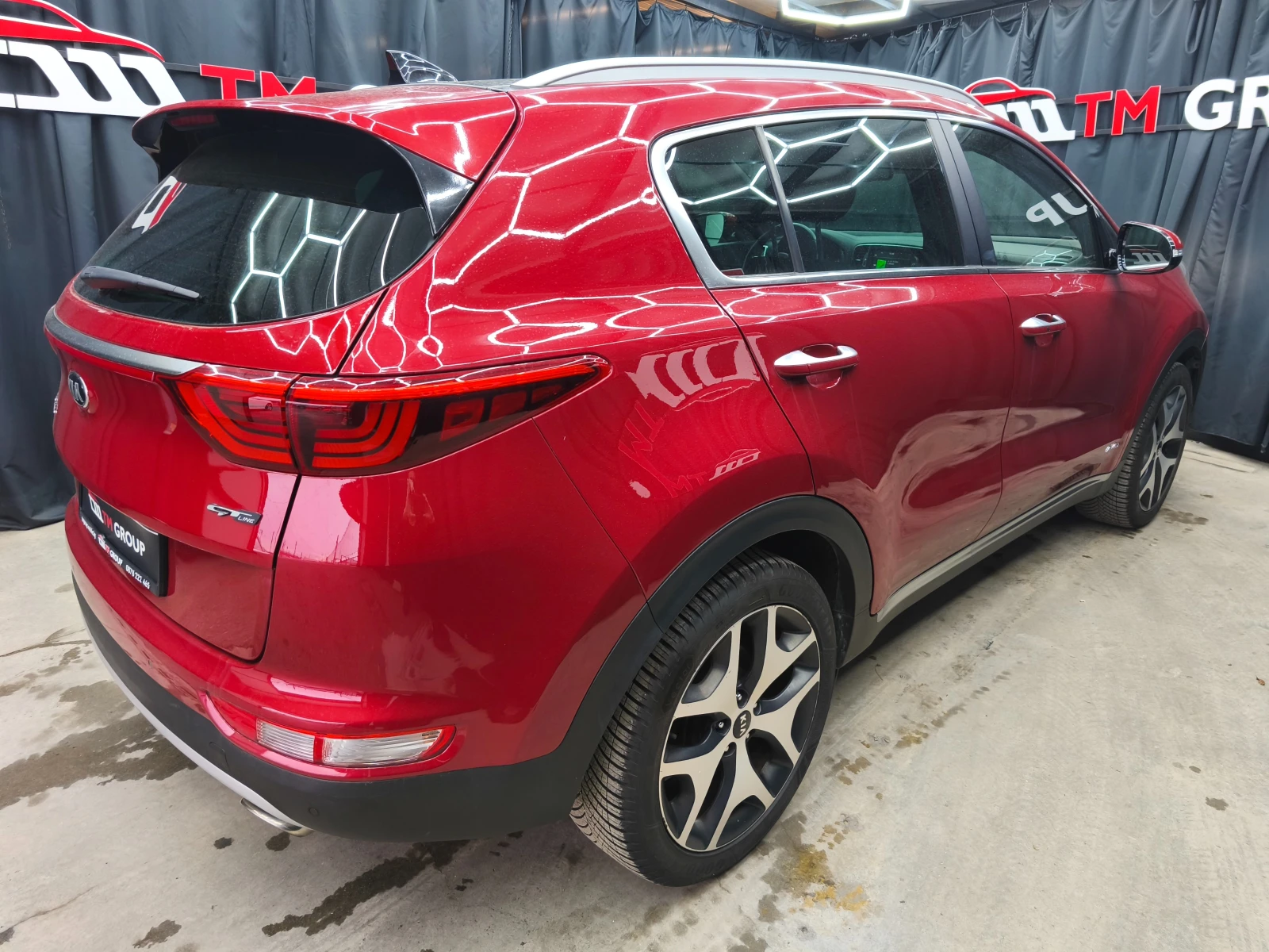 Kia Sportage GTLine 1.6i AUTOMATIC 4WD Euro6B - изображение 4