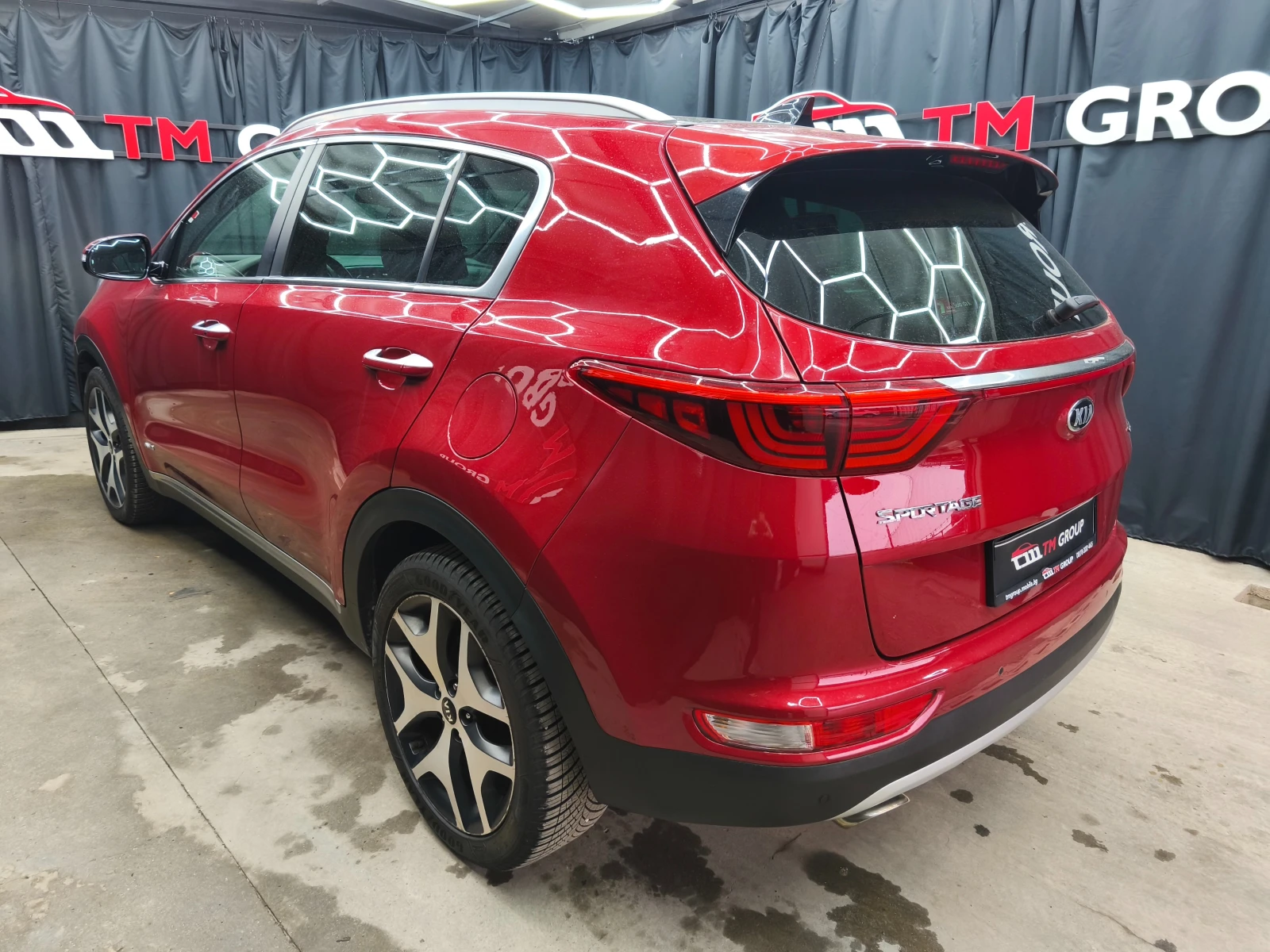Kia Sportage GTLine 1.6i AUTOMATIC 4WD Euro6B - изображение 6
