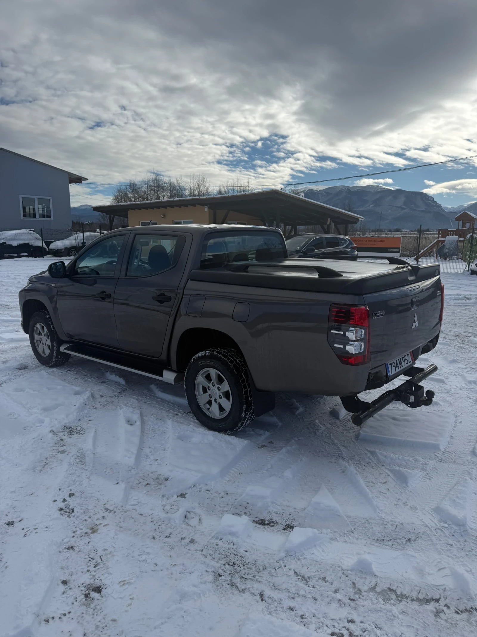 Mitsubishi L200 2.2 DI-D 150 кс 4x4 - изображение 5