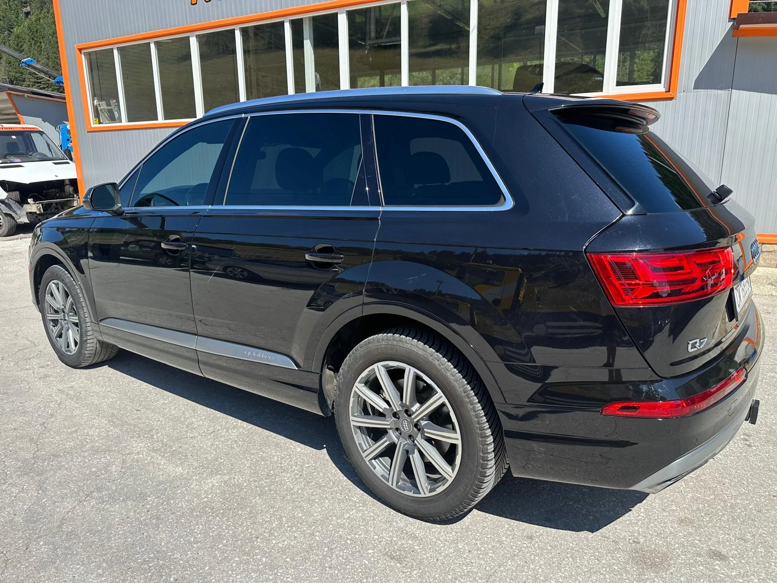 Audi Q7 3.0 TFSI V6, Premium Plus - изображение 2