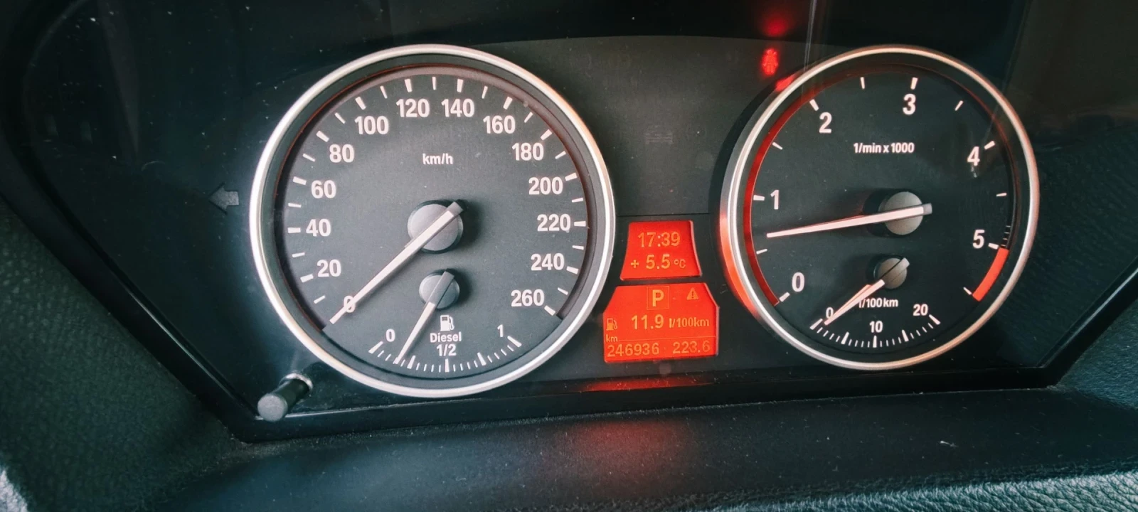 BMW X5 35DXdrive, снимка 15 - Автомобили и джипове - 53464756