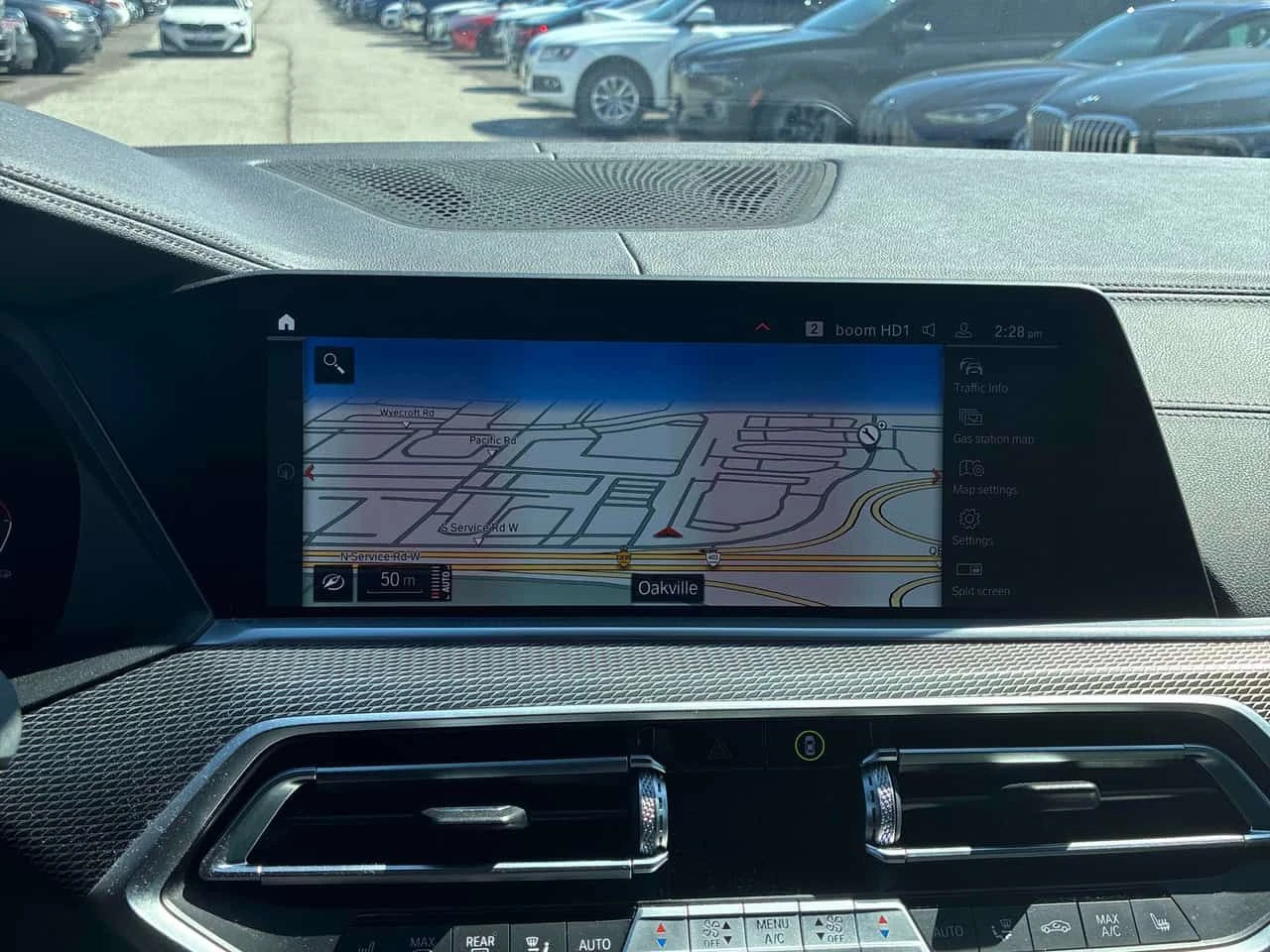 BMW X6 xDrive40i/ДИСТРОНИК/ПАНОРАМА/HEAD-UP/ОТ BMW, снимка 10 - Автомобили и джипове - 54001620