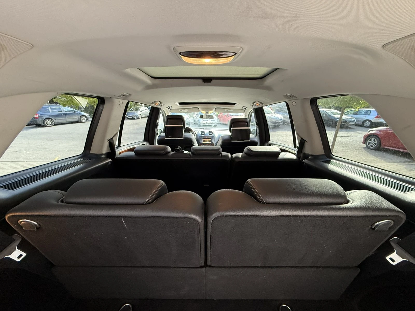 Mercedes-Benz GL 450 FACE| 4MATIC| TV| РЕАЛНИ КМ!, снимка 12 - Автомобили и джипове - 54231991