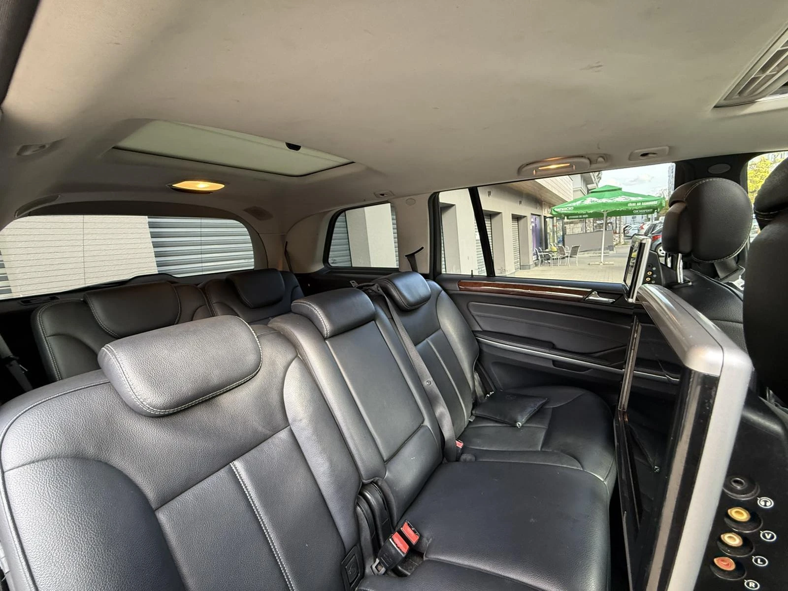 Mercedes-Benz GL 450 FACE| 4MATIC| TV| РЕАЛНИ КМ!, снимка 10 - Автомобили и джипове - 54231991