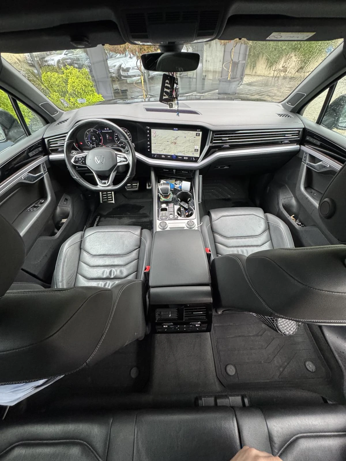 VW Touareg R-LINE, снимка 13 - Автомобили и джипове - 54439123