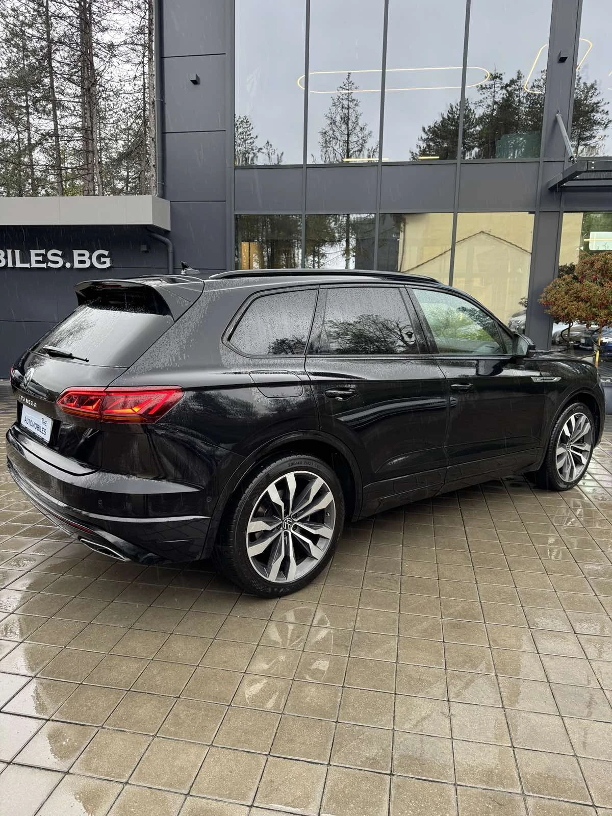 VW Touareg R-LINE, снимка 7 - Автомобили и джипове - 54439123