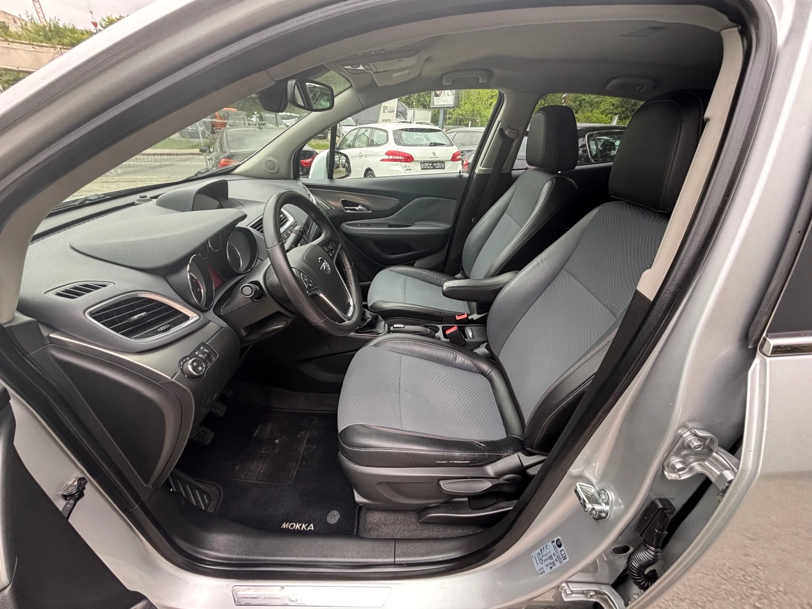 Opel Mokka 1.7CDTI eco FLEX, снимка 11 - Автомобили и джипове - 54477128