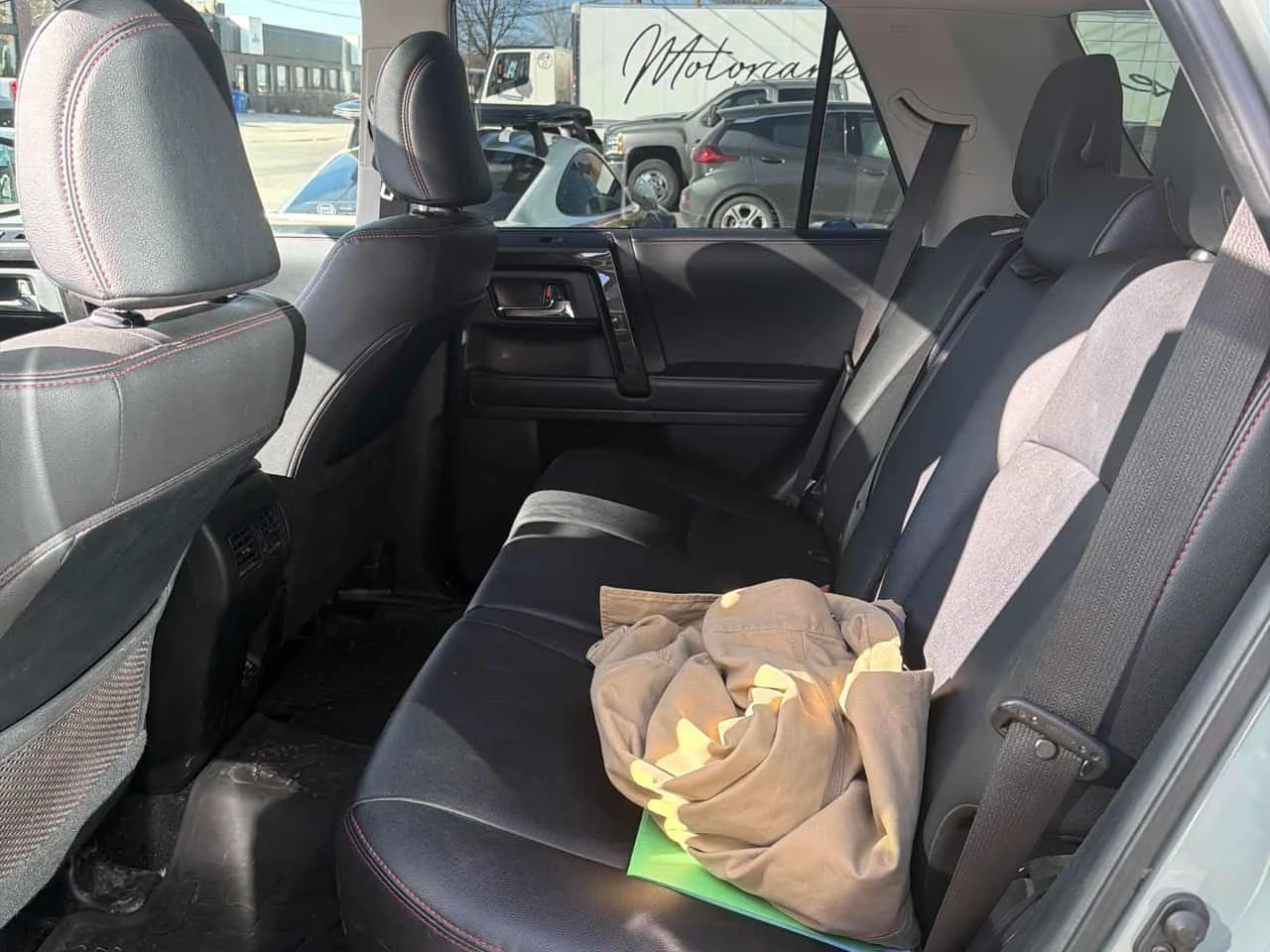 Toyota 4runner | 4WD | TRD Pro | lunar Rock | CARFAX | Mobile.bg � ����������� 12