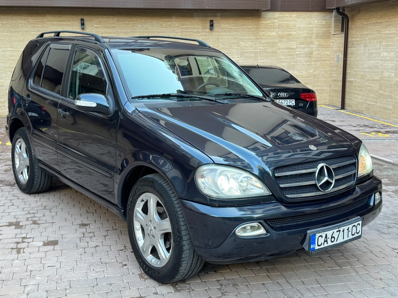 Mercedes-Benz ML 320 ГАЗ-ИНЖ!, снимка 3 - Автомобили и джипове - 54827067
