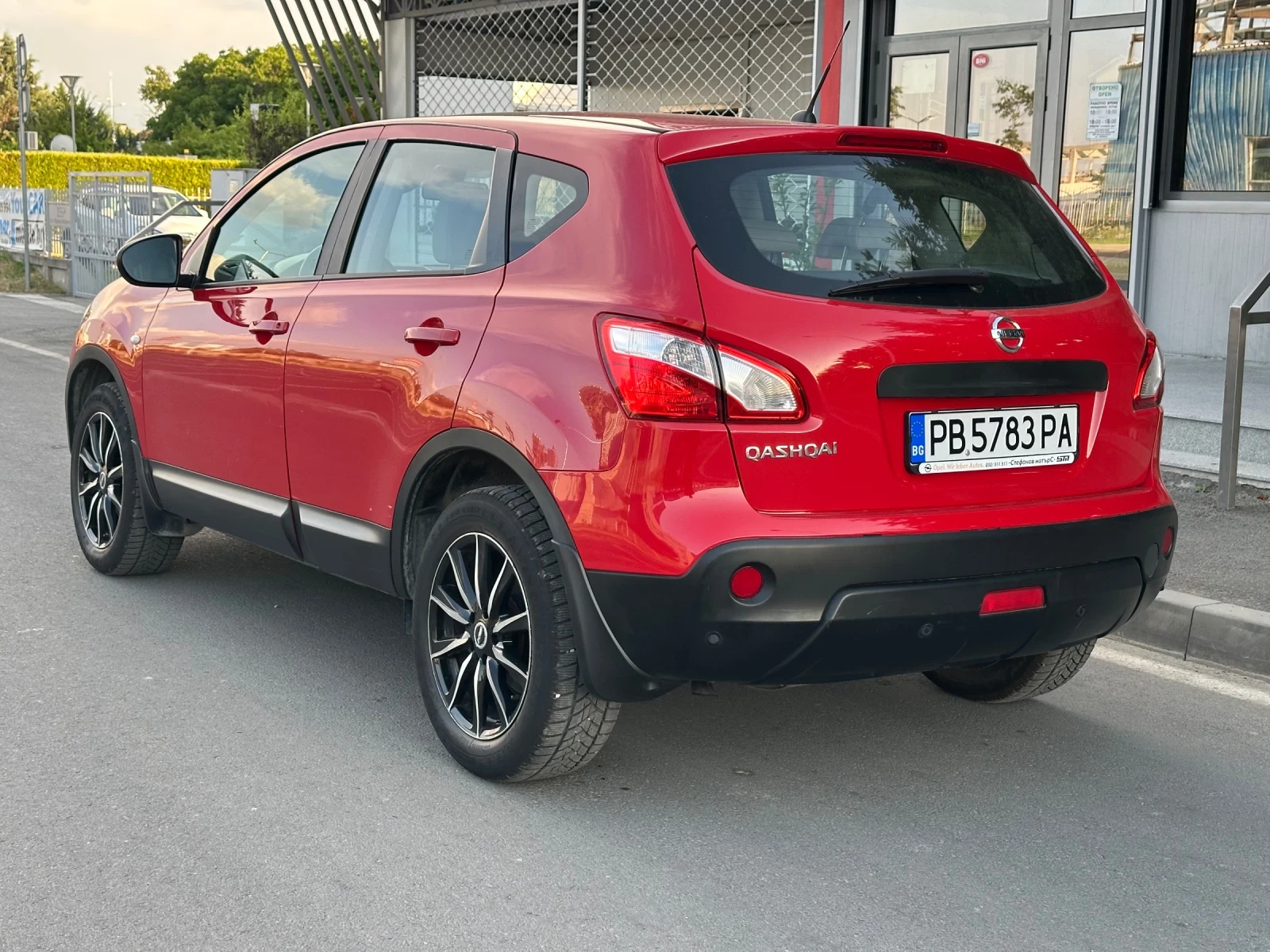 Nissan Qashqai ��������� | ����� �������� �������  | 143���  | Mobile.bg � ����������� 4
