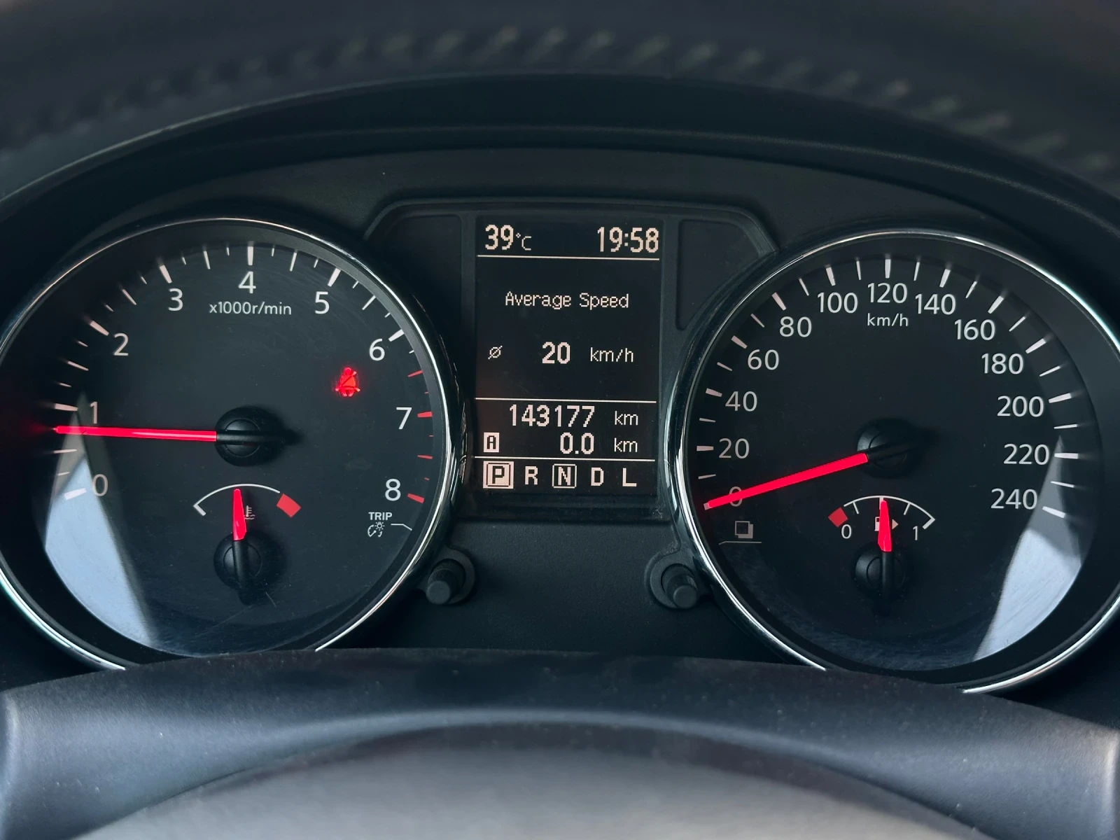 Nissan Qashqai ��������� | ����� �������� �������  | 143���  | Mobile.bg � ����������� 13