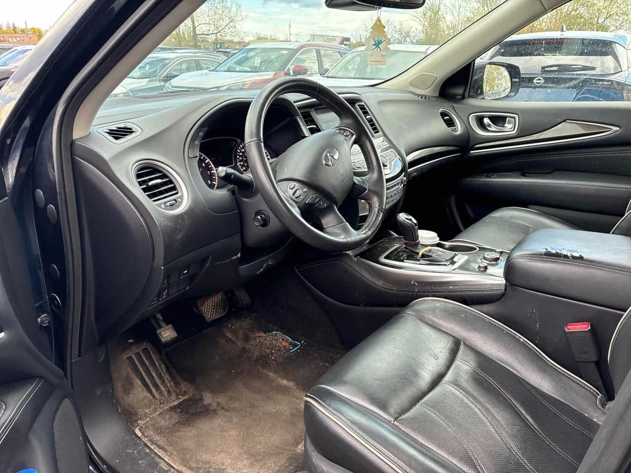 Infiniti QX60  AWD 3.5L / КОЖА / ПОДГРЕВИ / ШИБИДАХ , снимка 8 - Автомобили и джипове - 55391305
