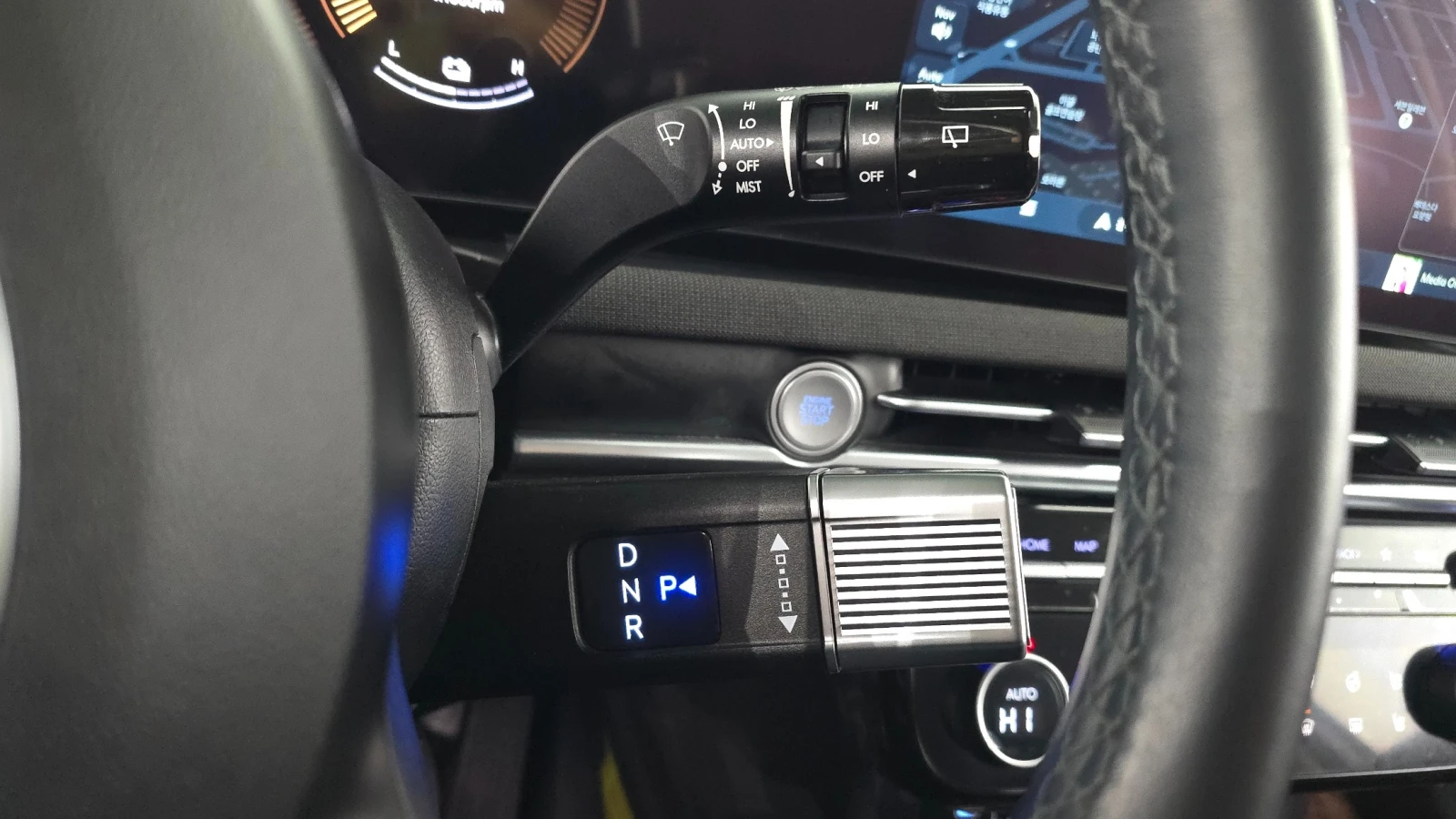 Hyundai Tucson 1.6 T-GDi HEV 4WD Premium | Hybrid| Adaptive Cruis, снимка 10 - Автомобили и джипове - 55501448