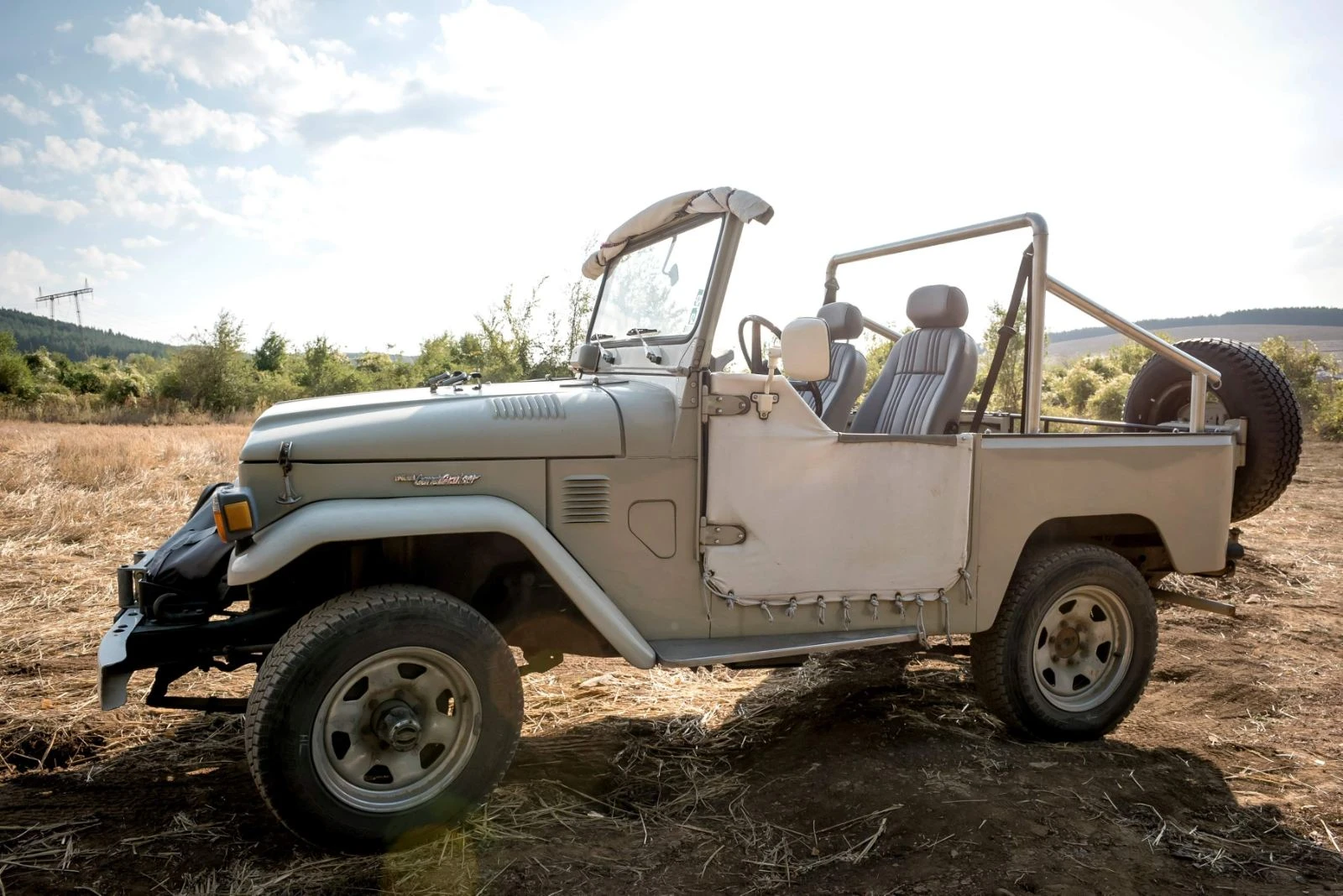 Toyota Land cruiser BJ40, снимка 2 - Автомобили и джипове - 55702247