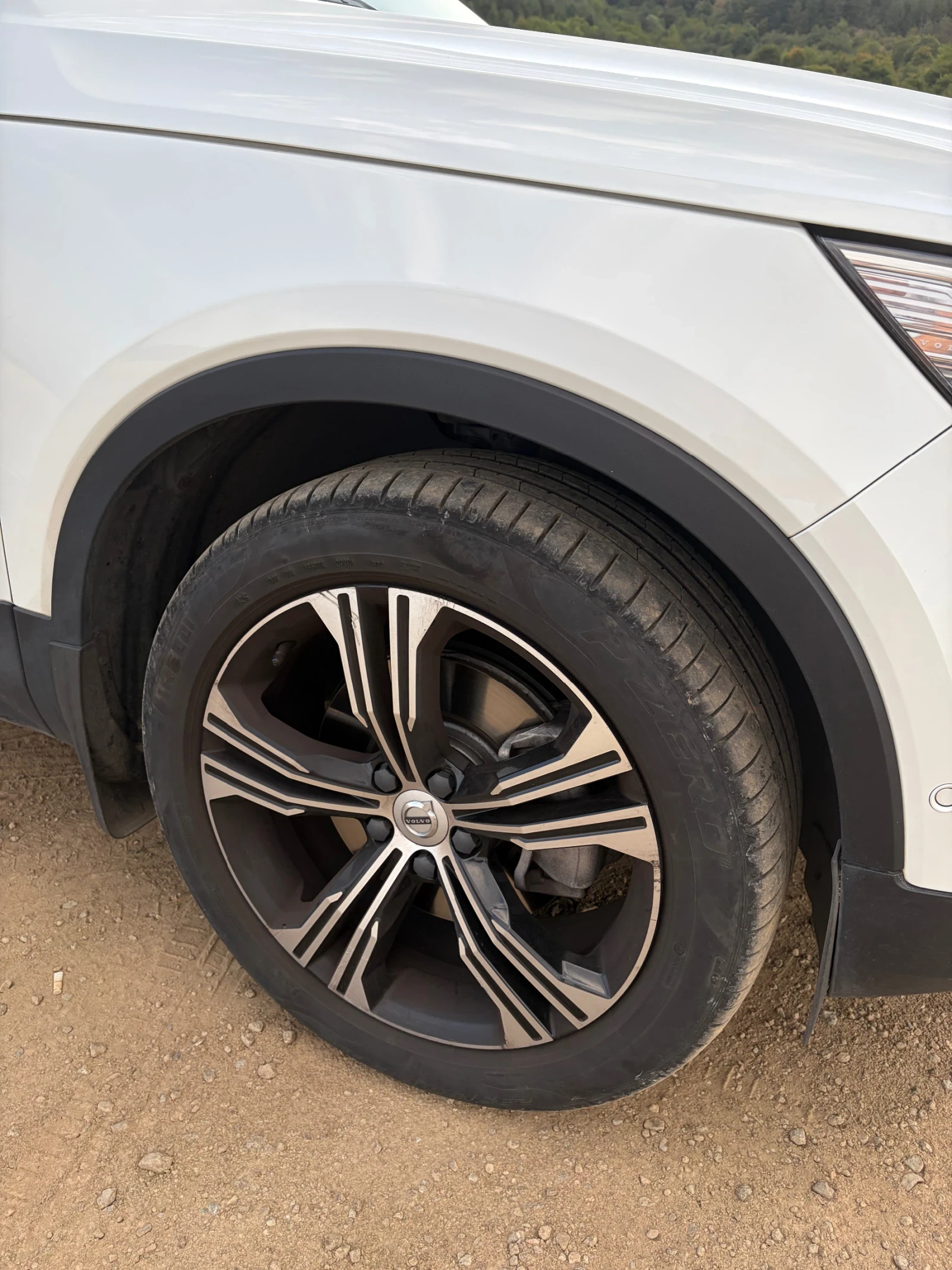Volvo XC40 B4 AWD Inscription Full, снимка 7 - Автомобили и джипове - 56156558