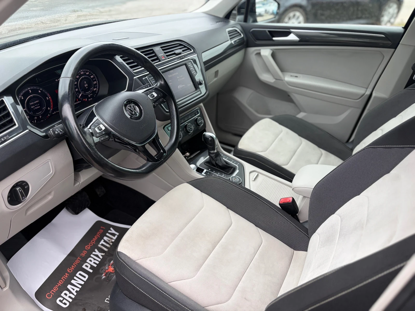 VW Tiguan 2.0 TDI 4motion, снимка 9 - Автомобили и джипове - 56705170