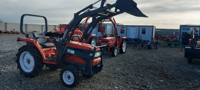 Трактор Kubota Техно груп М, снимка 1 - Селскостопанска техника - 48599663