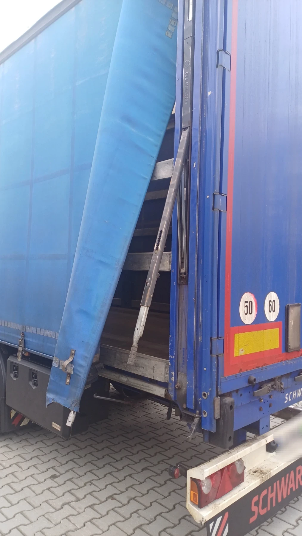 ����������� Schwarzmuller ��������J ����� ���� | Mobile.bg � ����������� 11